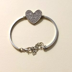 Heart-stopping Shimmer Bracelet. New!